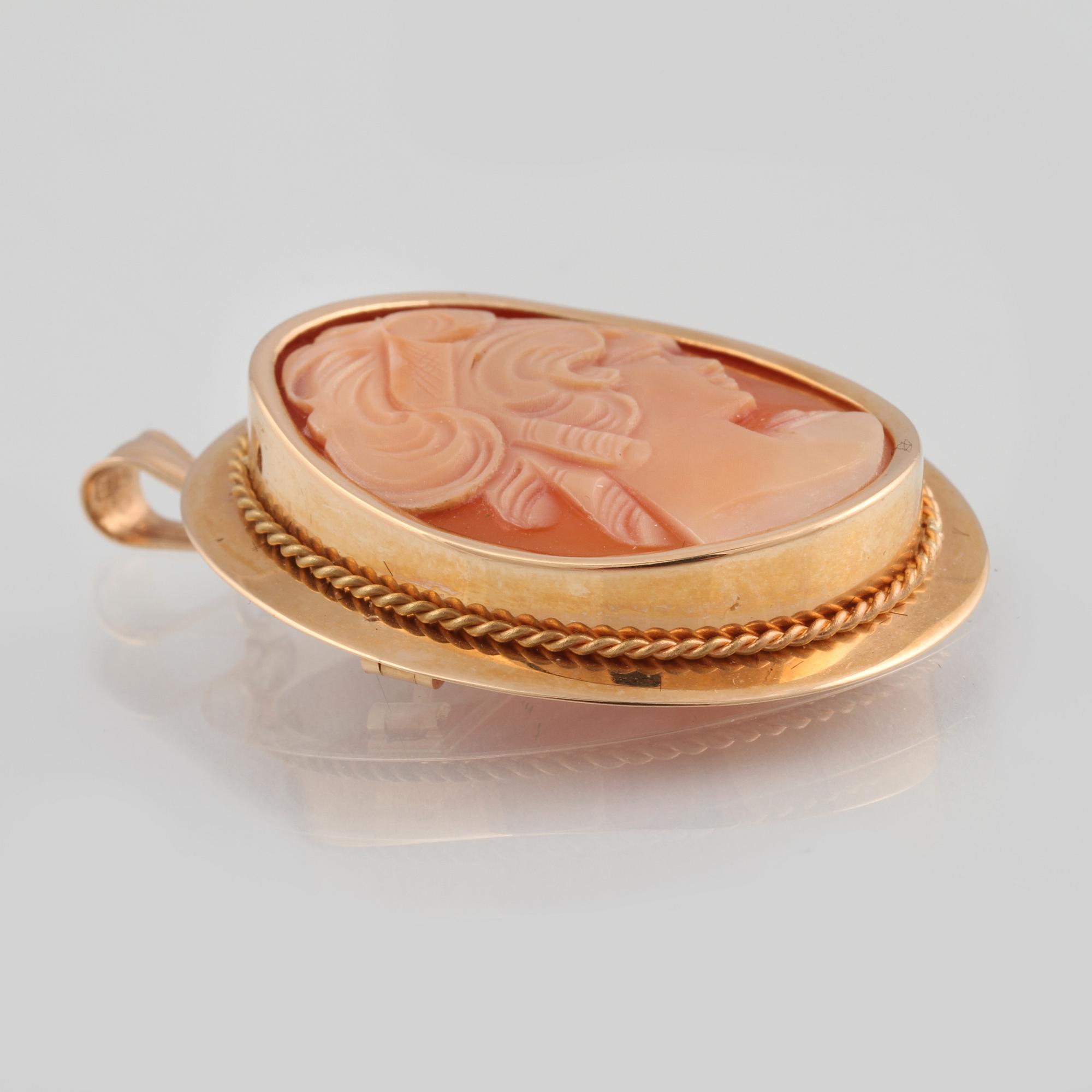 BROSCH, 18K guld med skuren snäckskalscamé, Ceson, Göteborg. Vikt 8,3 gram.
