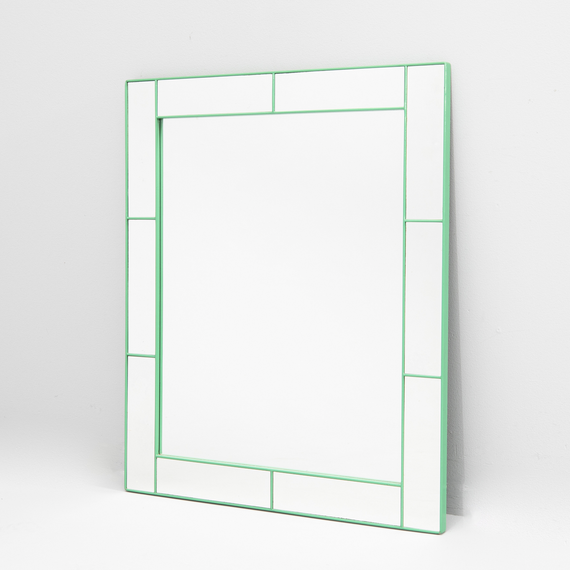 Josef Frank, spegel, för Firma Svenskt Tenn.