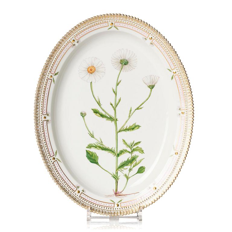 A Royal Copenhagen 'Flora Danica' serving dish, Denmark, 20th century.