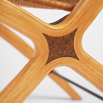 Peter Hvidt & Orla Mølgaard Nielsen, fåtöljer, ett par, "X", modell "6103", Fritz Hansen, Danmark, 1966.