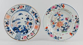 DJUP OCH FLAT TALLRIK, porslin, Kina, Qianlong, 1700-tal.