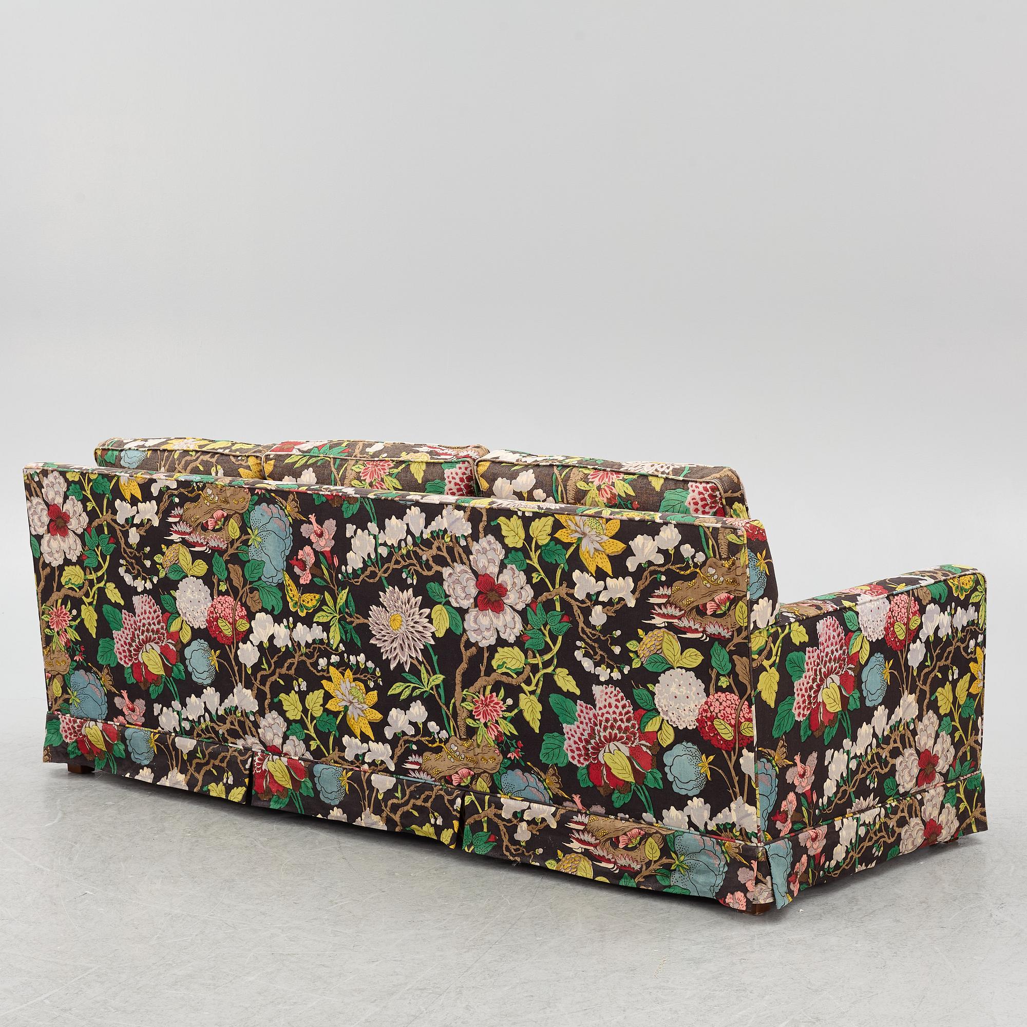 A sofa, second half of the 20th Century.