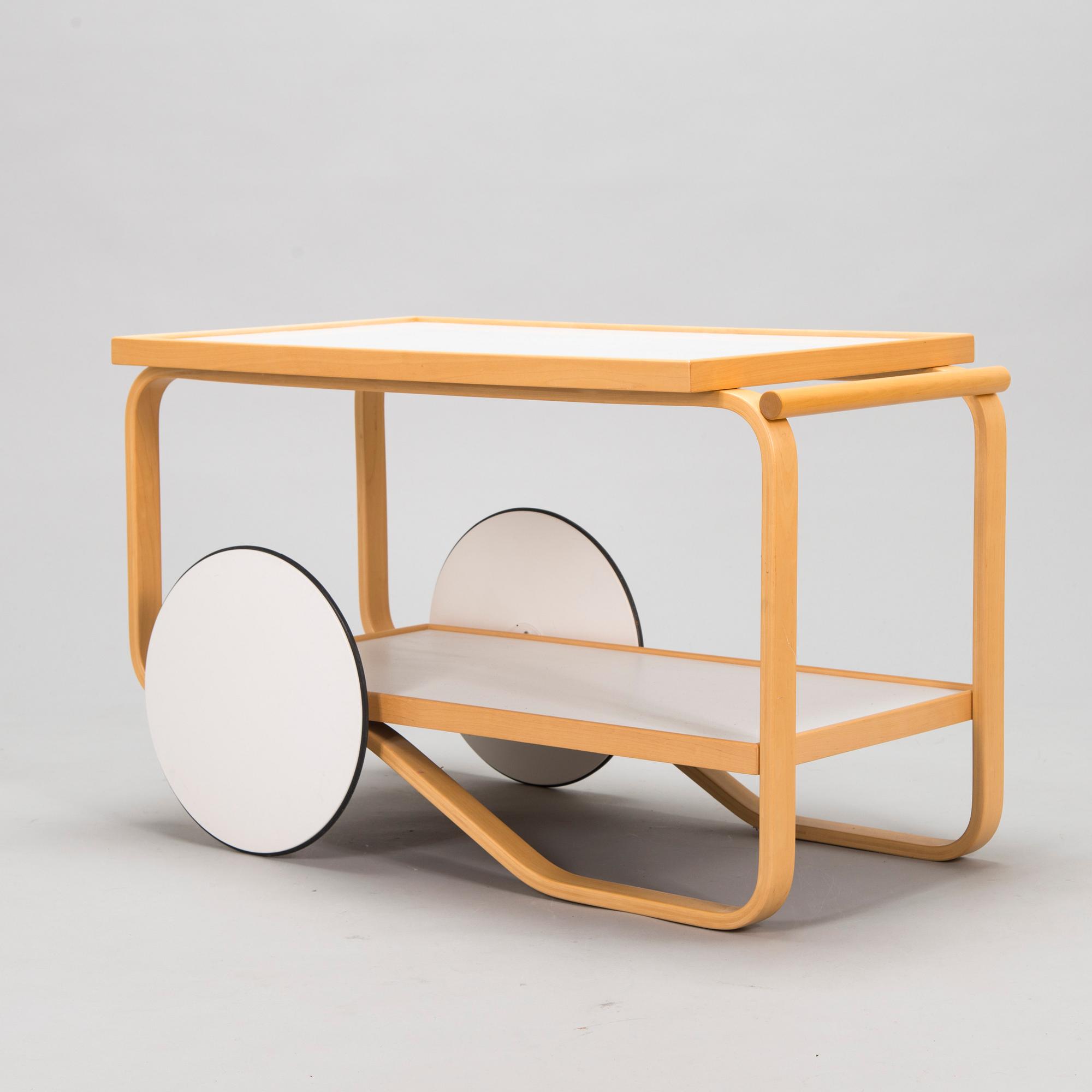 Alvar Aalto, tarjoiluvaunu 901, Artek, 1900-luvun loppu.