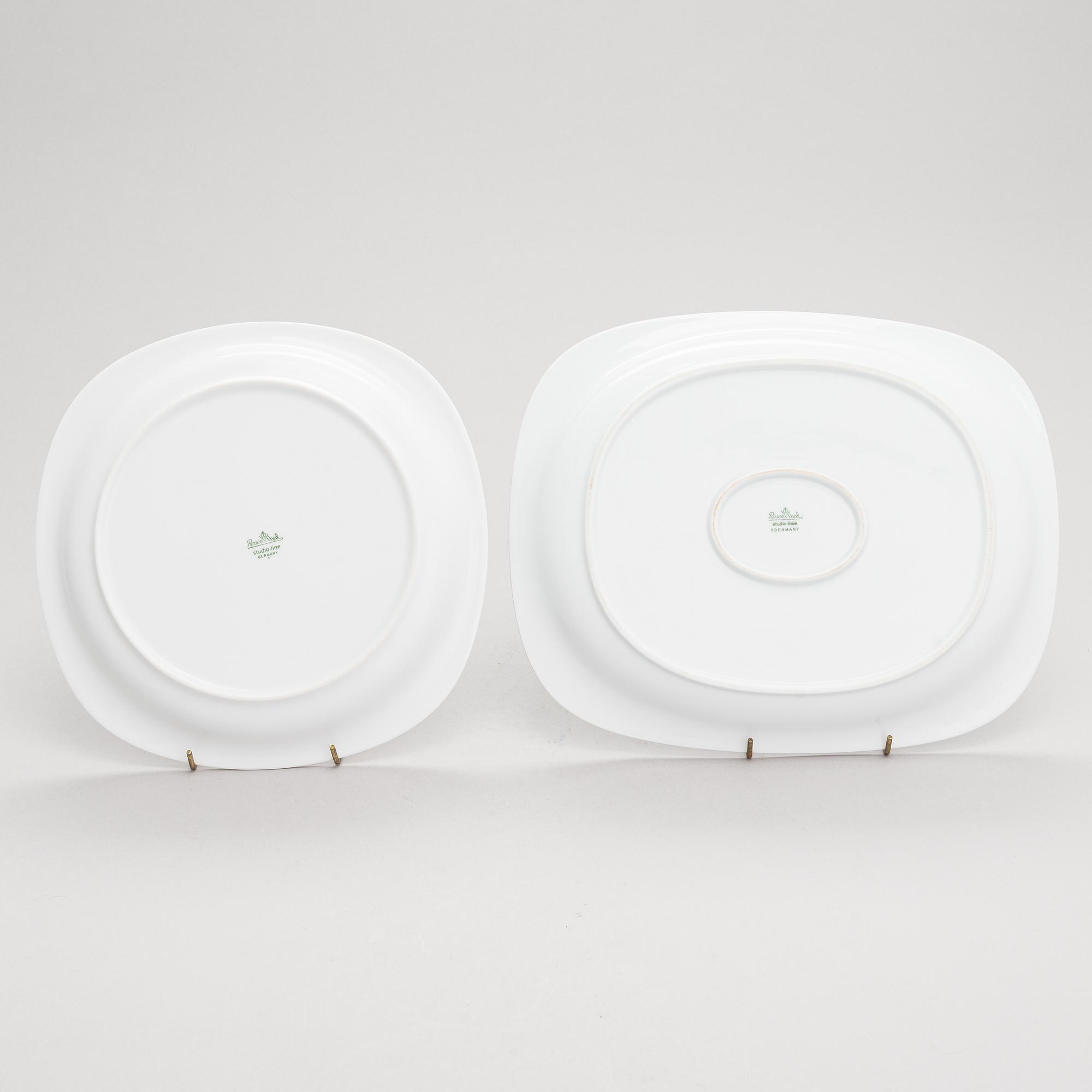 Timo Sarpaneva, A 37-piece 'Suomi' tableware set in porcelain, Rosenthal Studio-linie, 2000s. Design year 1976.