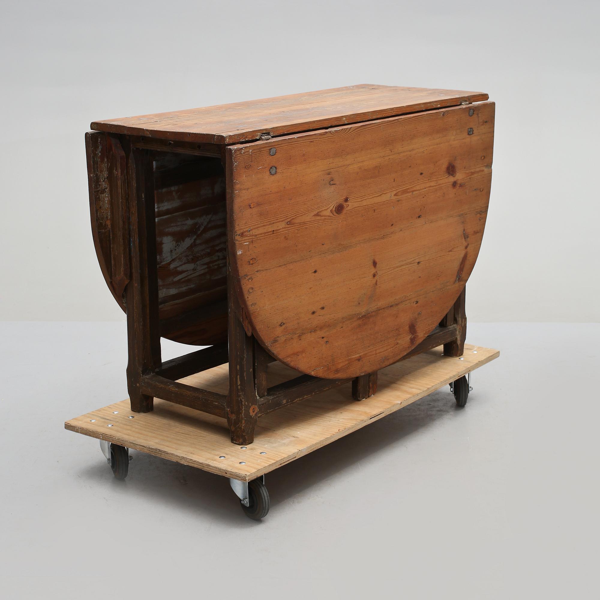 SLAGBORD, 1800-talets första hälft.