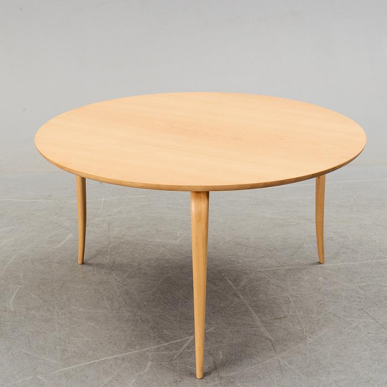 BRUNO MATHSSON, soffbord, "Annika", Firma Karl Mathsson, Värnamo, 1971.