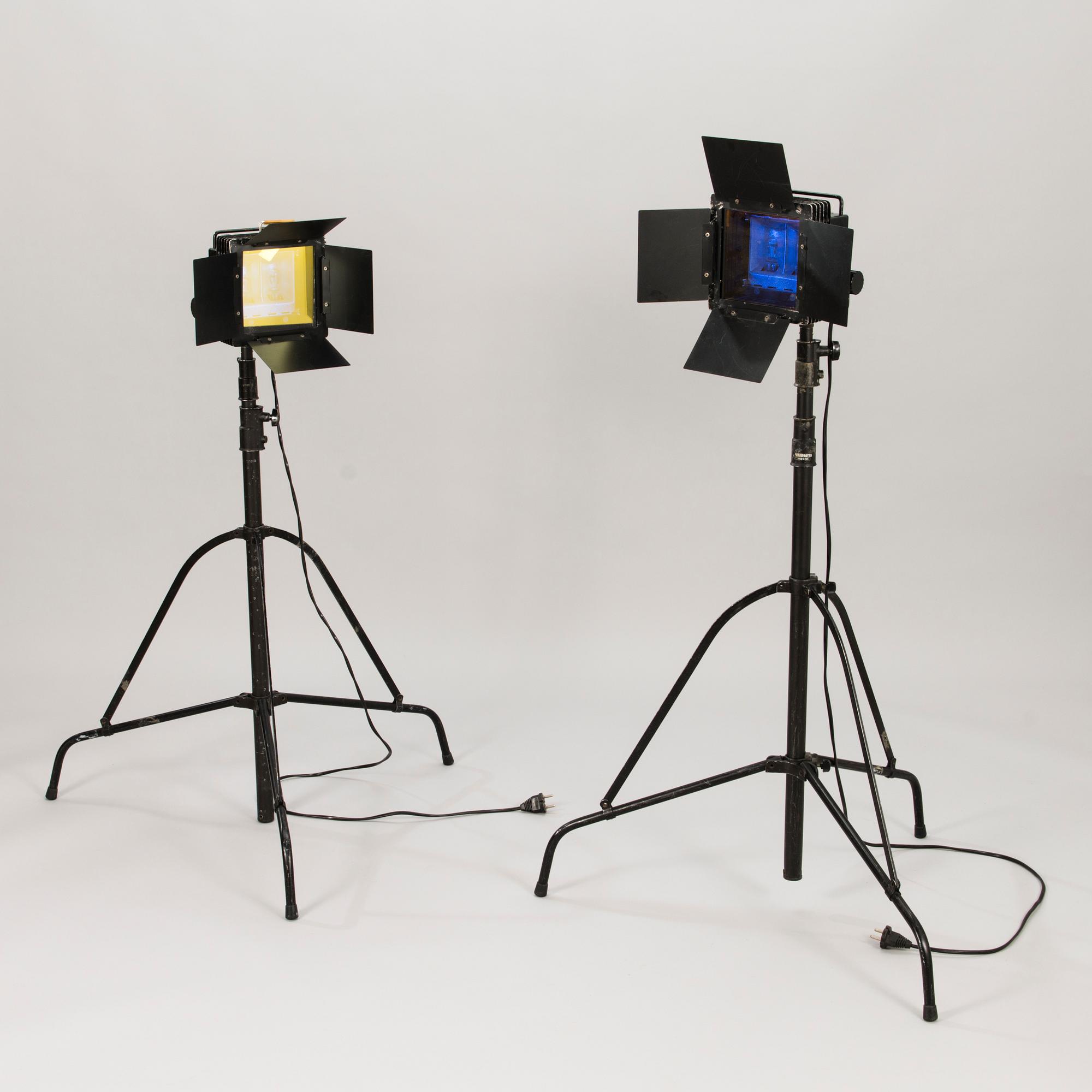 FOTOLAMPOR, 2 st, Kaiser Tyskland och Manfrotto, Italien.
