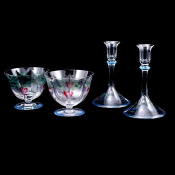 GLASSERVIS, 29 delar "Maja", Eva Englund, Orrefors, sent 1900-tal.