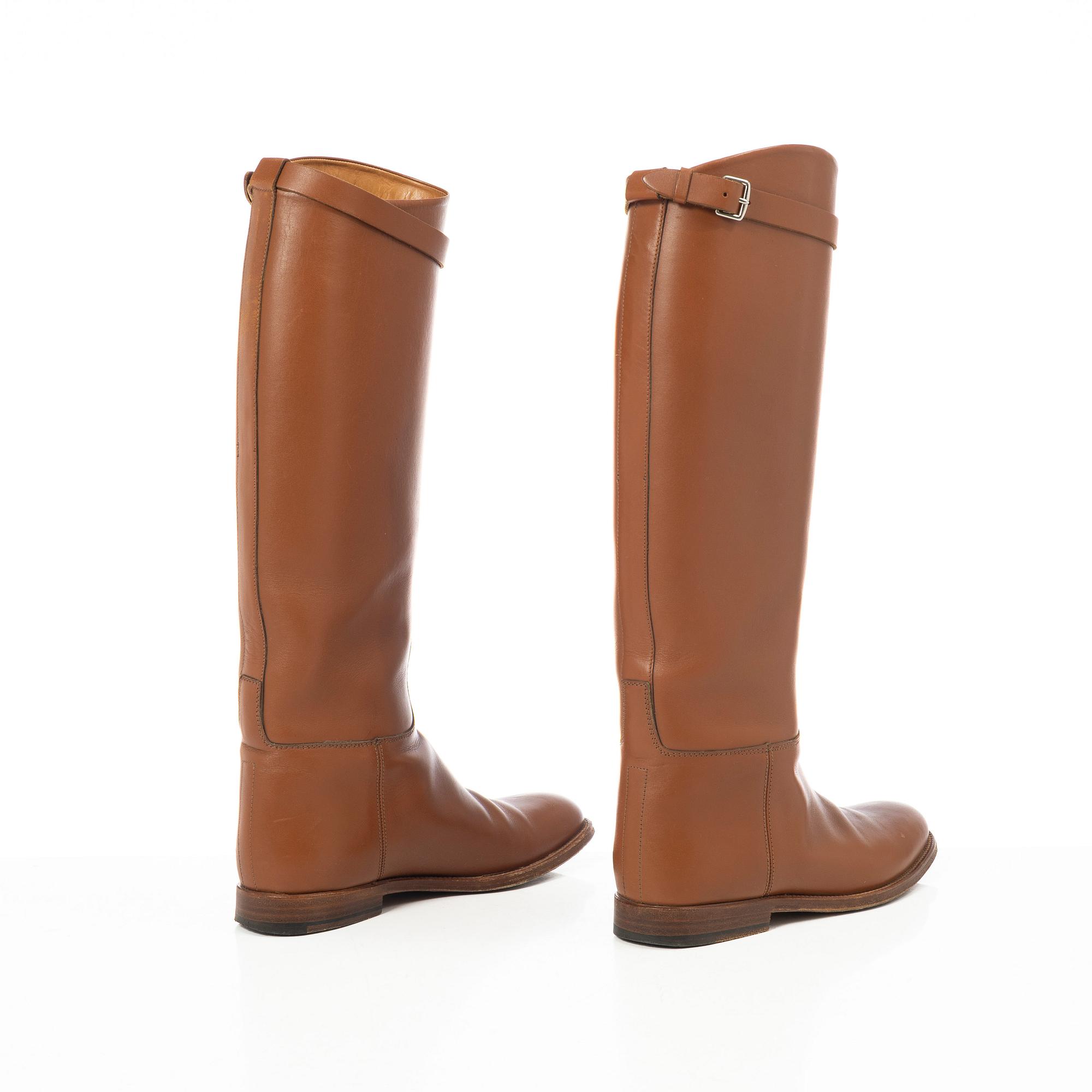 Hermès, a pair of riding boots.