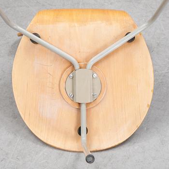 Arne Jacobsen, stol, "Myran", Fritz Hansen, Danmark, tidigt 1950-tal.