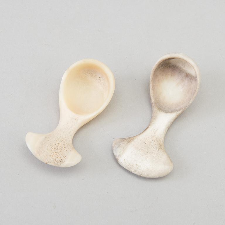 LARS PIRAK, 2 salt cellars with spoons.