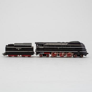 A Märklin streamlined locomotive SK800 3007 H0.