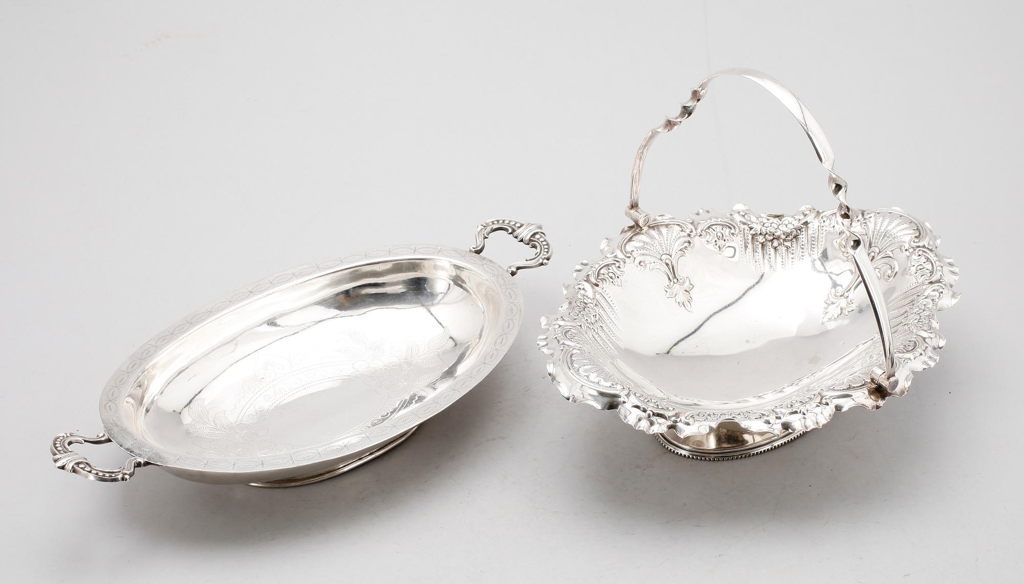 BRÖDFAT, 2 st, nysilver, 1800-/1900-tal.