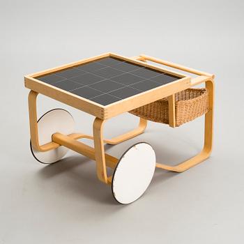 ALVAR AALTO, A TEA TROLLEY 900. 1950-/60s.