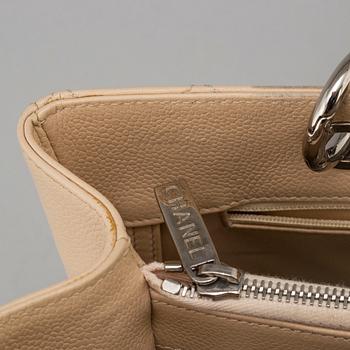 CHANEL, "Shopping Tote", väska, 2010-11.