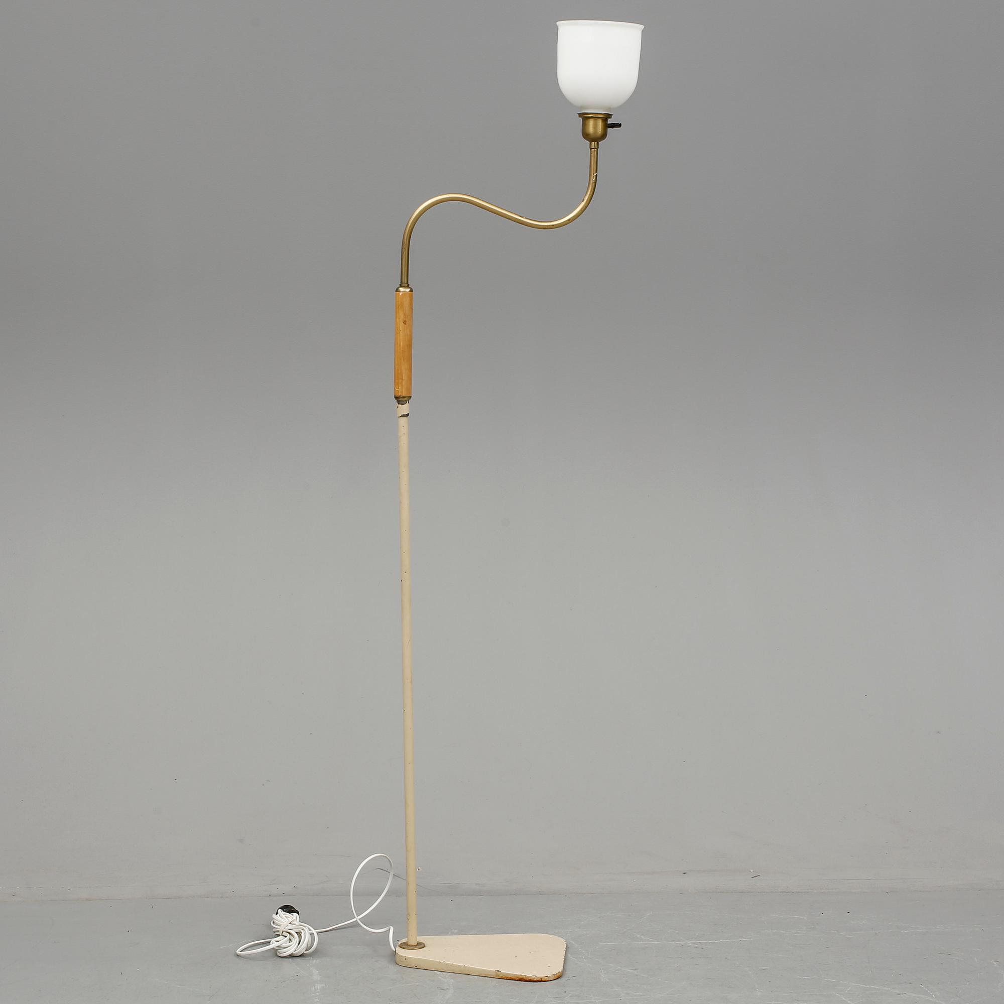 GOLVLAMPA, 1940-tal.