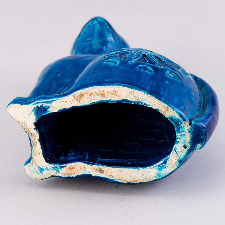 ALDO LONDI, A ceramic cat from the Siviglia blu persiano series by Bitossi, Italy 1963-65.