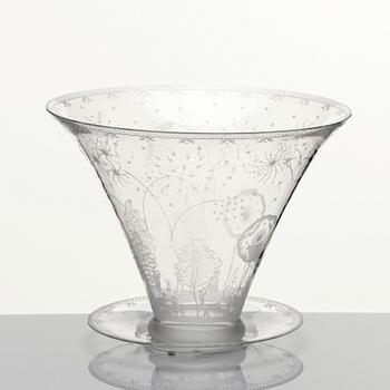 Edward Hald, a Swedish Grace engraved glass bowl 'Fyrverkeri' with a plate, Orrefors Sweden 1924, model nr 248.