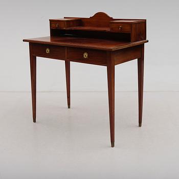 SKRIVBORD, 1900-talets första hälft.