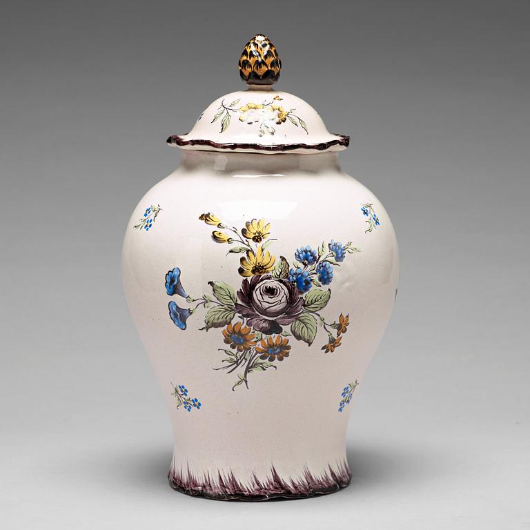 A Swedish Rörstrand faience jar with cover, 18th Century.