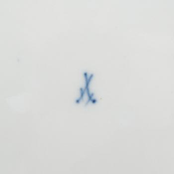 Tallrikar ett par Meissen omkring 1900 porslin.