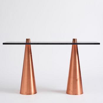 Anders Olsson, sideboard, "Konig", Galleri Sebastian Schildt, Stockholm omkring 2014.