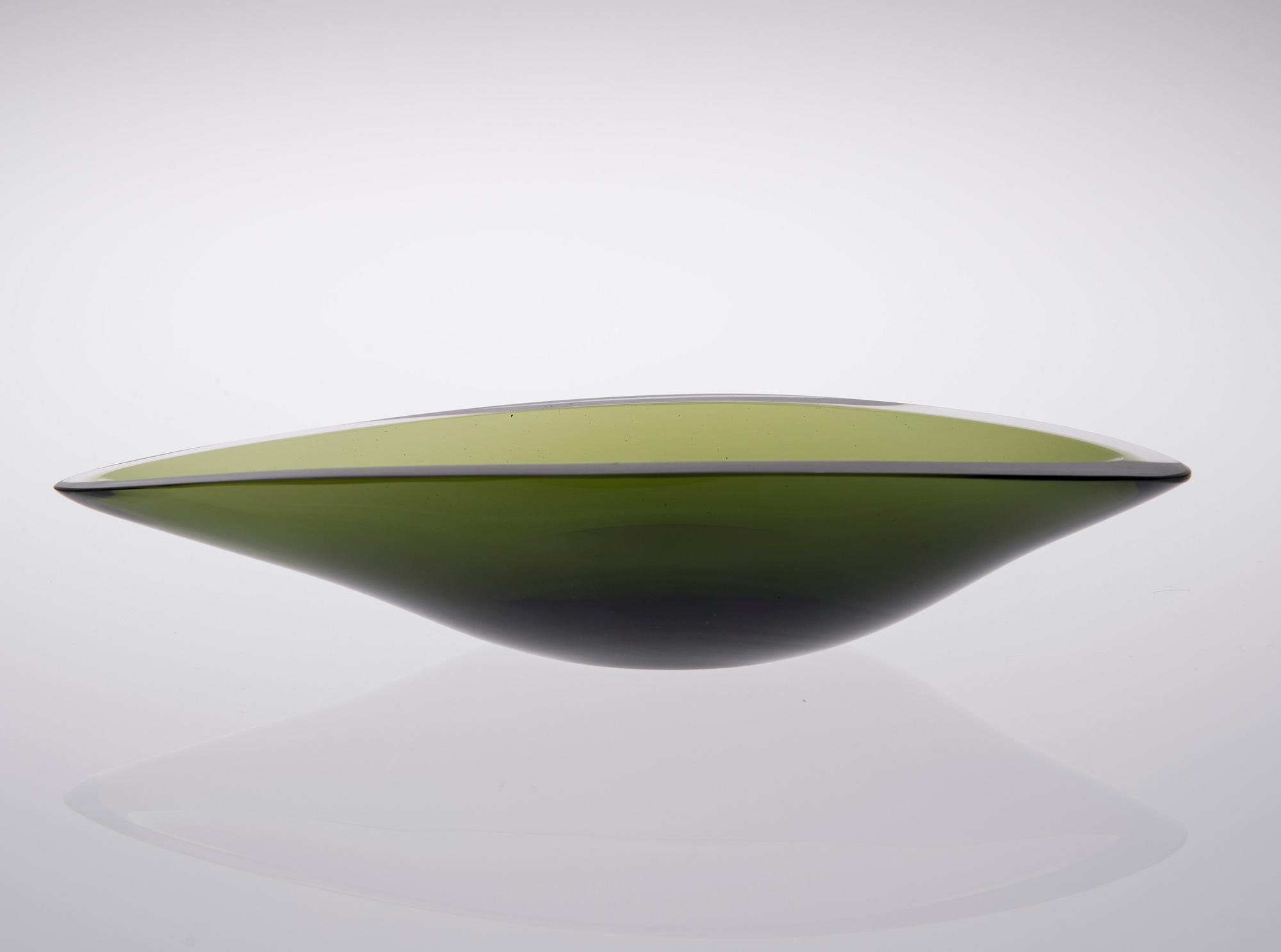 SKÅL, glas, "Videblad", signerad K. Franck Nuutajärvi Notsjö -54.
