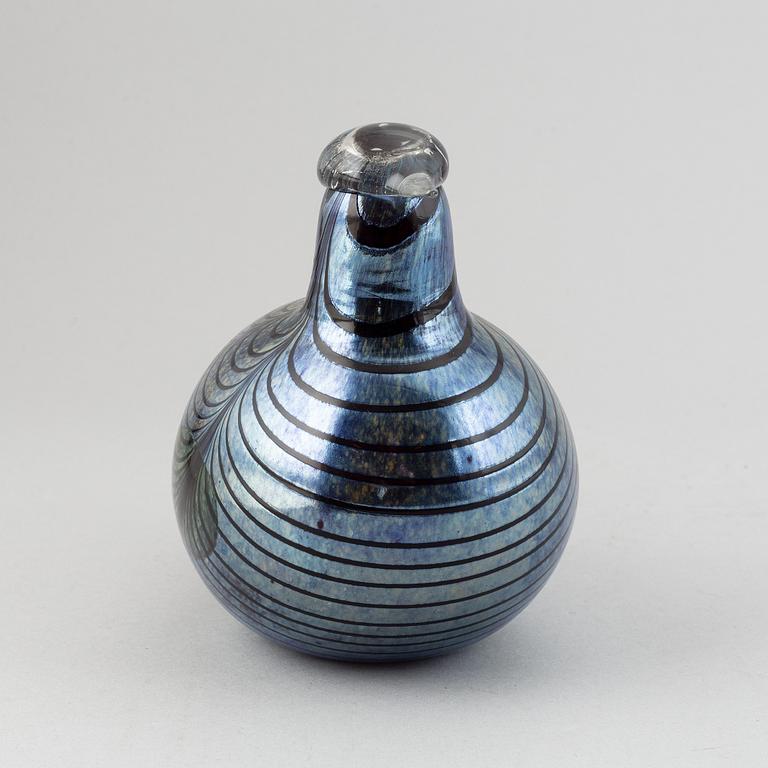 A glass bird by Oiva Toikka, Nuutajärvi.