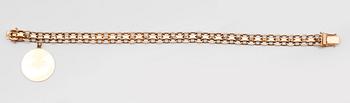 ARMBAND, 18K guld, svenska stämplar, 1968. Vikt ca 15 g.