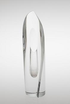 Aimo Okkolin, A GLASS SCULPTURE.