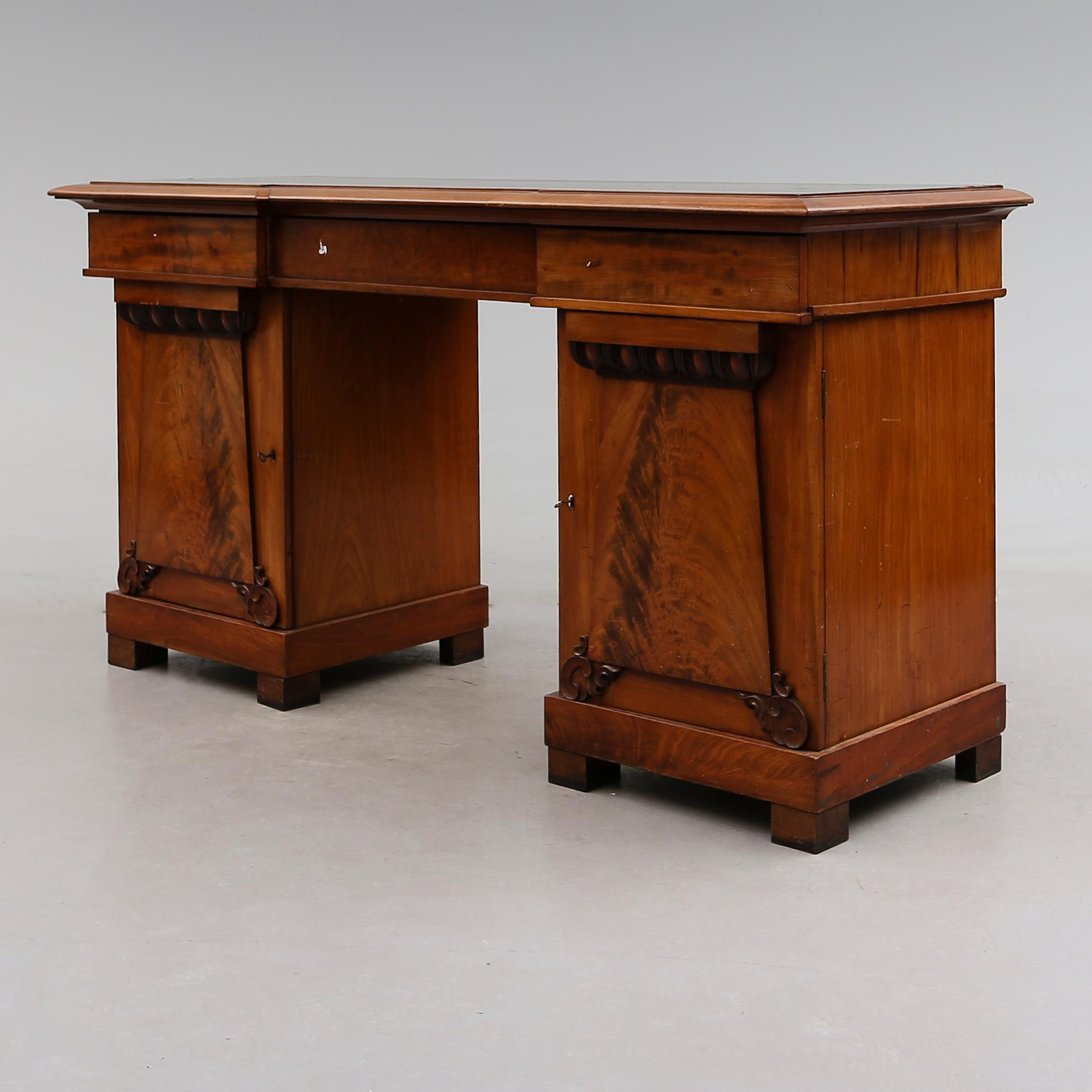 SIDEBOARD, 1800-talets andra hälft.