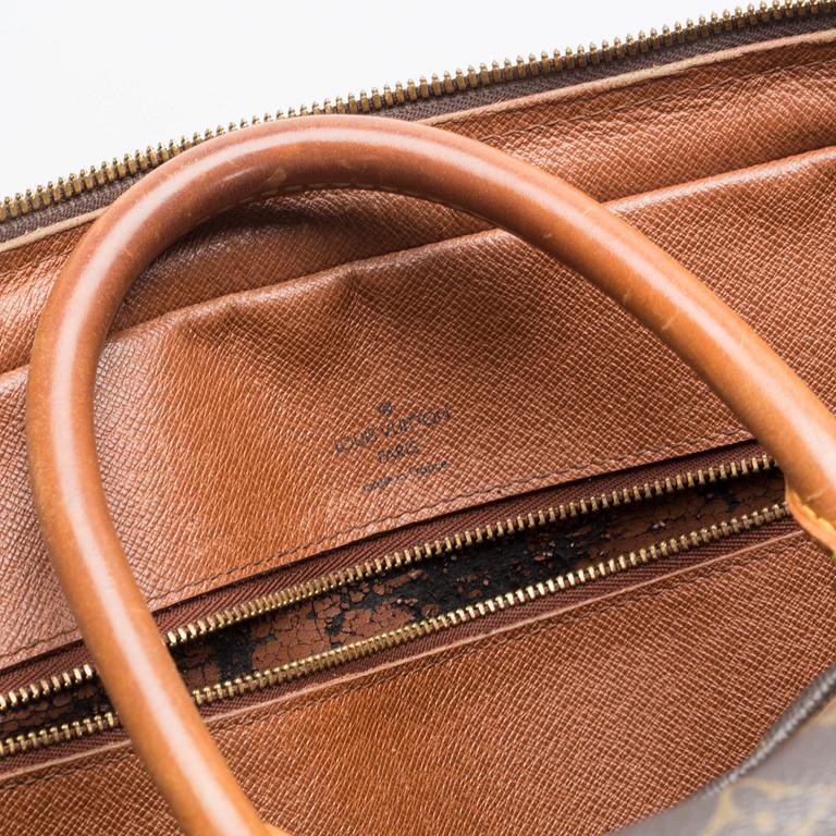 VÄSKA, "Port Documents Voyage", Louis Vuitton.