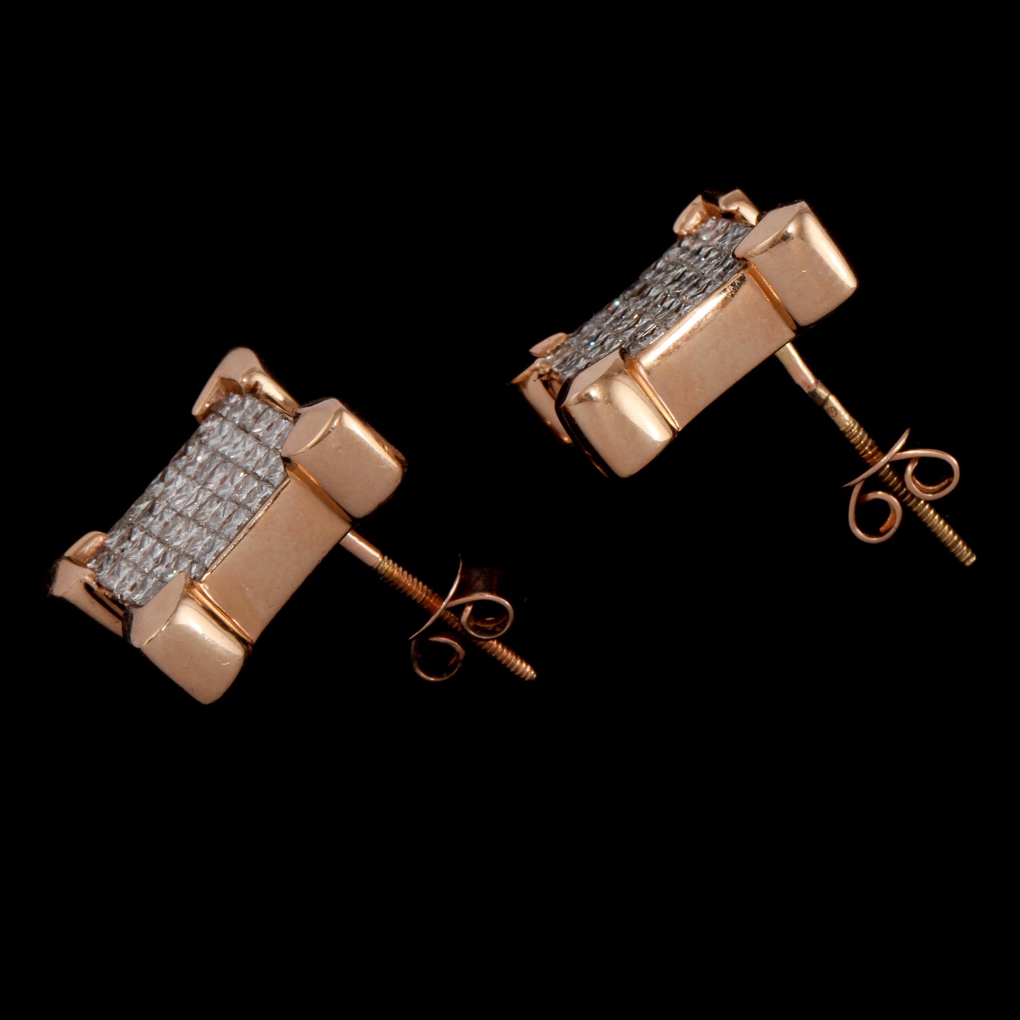ÖRHÄNGEN, ett par, 14k roséguld med prinsesslipade diamanter, totalt ca 2.5 ct. Vikt 8 g.