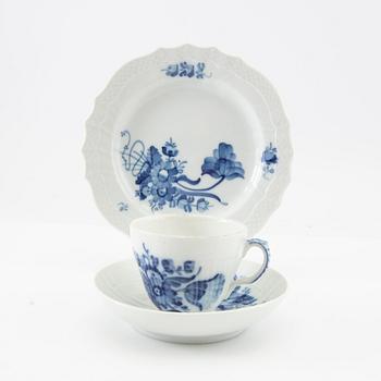 Service 28 pcs "Blue Flower" Royal Copenhagen Denmark later part of the 20th century porcelain.