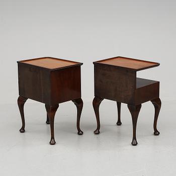 SÄNGBORD, ett par. 1930-/40-tal.