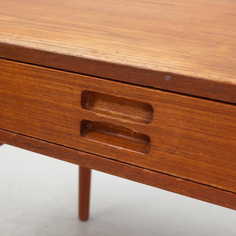 Nanna Ditzel,  a desk, Søren Willadsen Møbelfabrik, Denmark, 1950s.