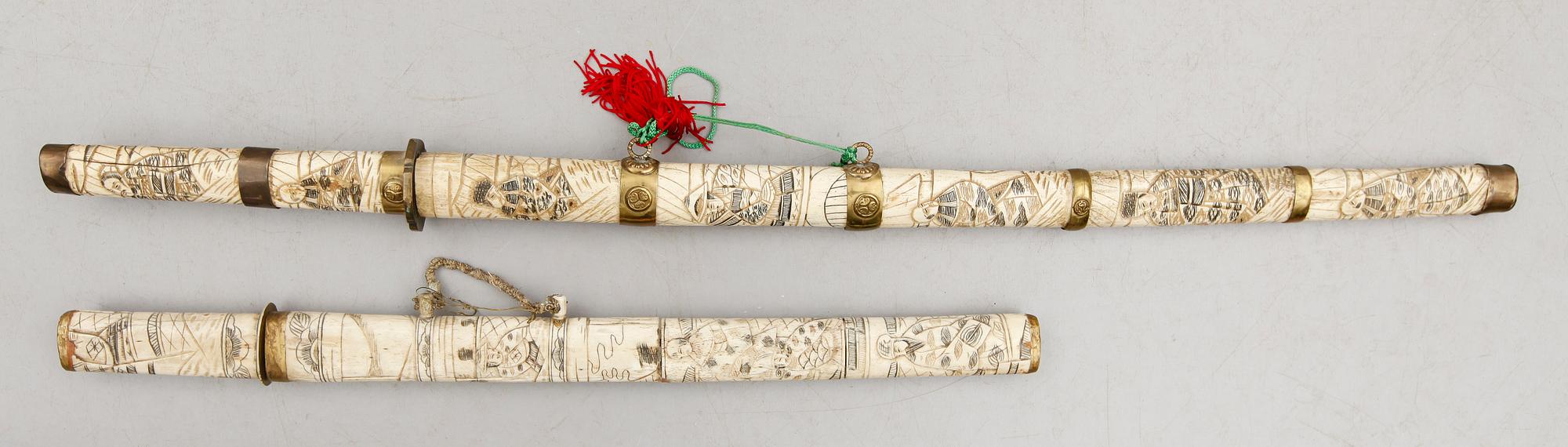 SVÄRD, 2 st, orientaliska, 1800-/1900-tal.
