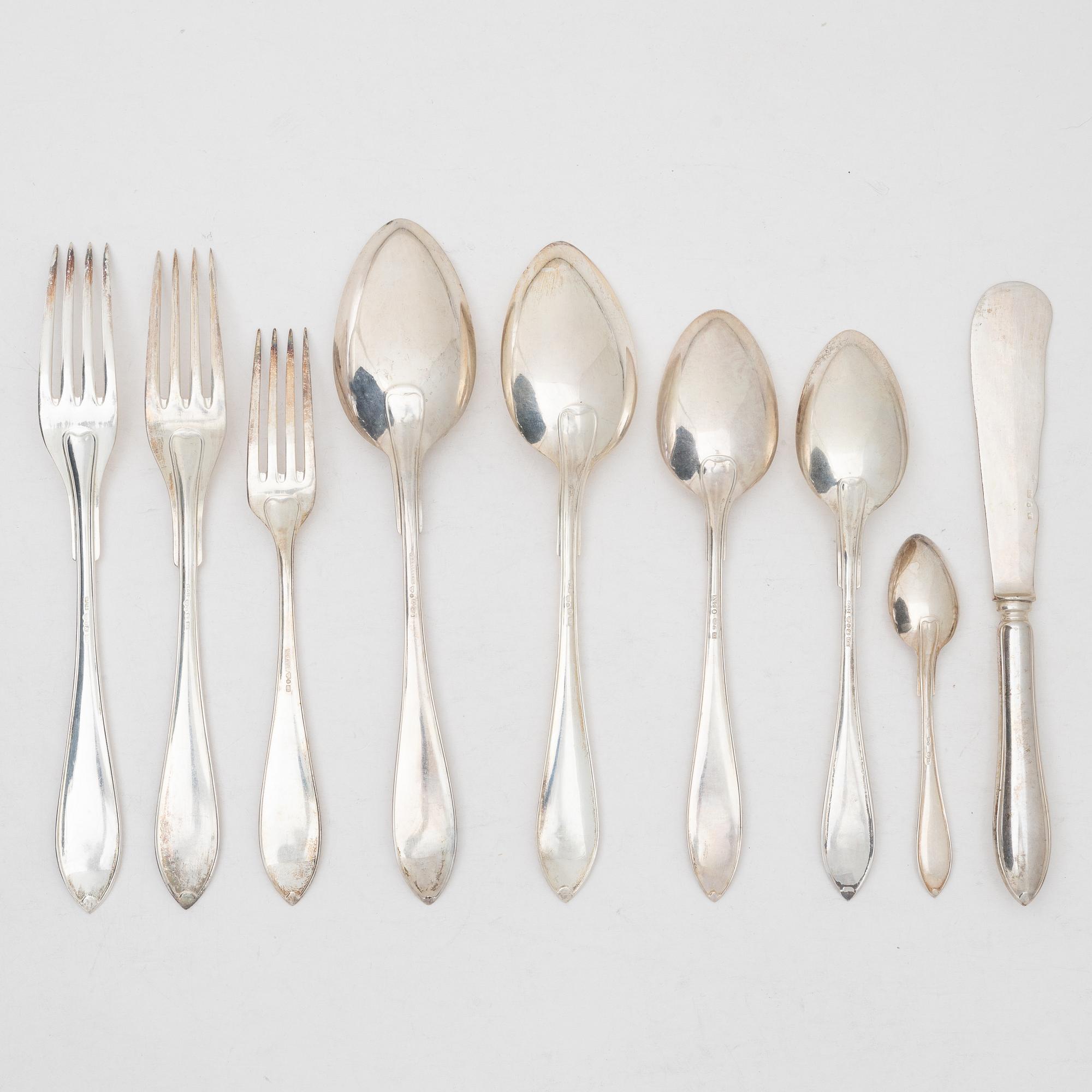 A Swedish silver cutlery, 'Svensk spetsig', including with mark of KG Markströms, Uppsala 1951 (37 pieces).