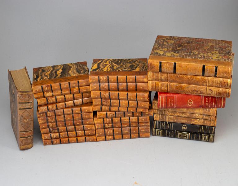 Ca 30 swedish books, first half of the 20t century.