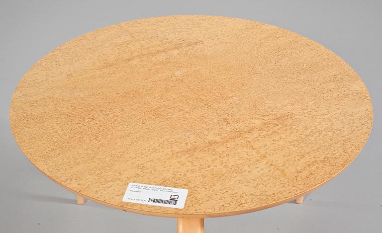 BORD samt FÅTÖLJER MED FOTPALL, ett par, "Ingrid", Bruno Mathsson,