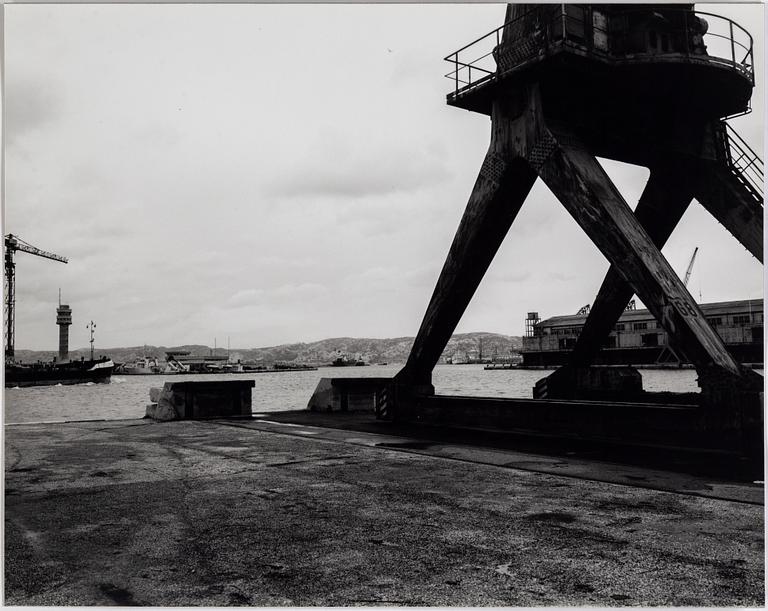 Tuija Lindström, photograph mounted to aluminum signed on verso.