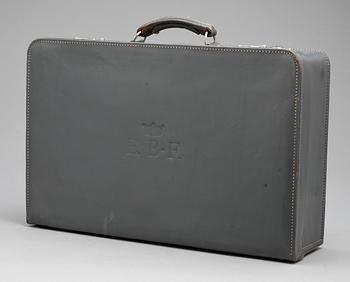 RESVÄSKA, omkr 1900-talets mitt.