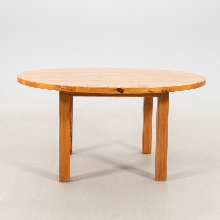 Table and chairs, 10 pieces, 1970s.