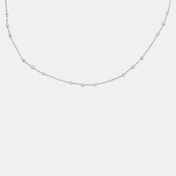 1018. A diamond long chain in 18K white gold set with round brilliant-cut diamonds.