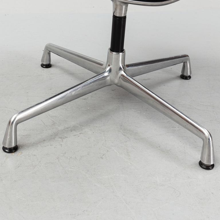 Charles and Ray Eames, desk chair, "EA 108" Vitra, 2005.
