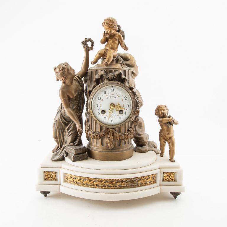 Table pendulum Louis XVI style, first half of the 20th century.