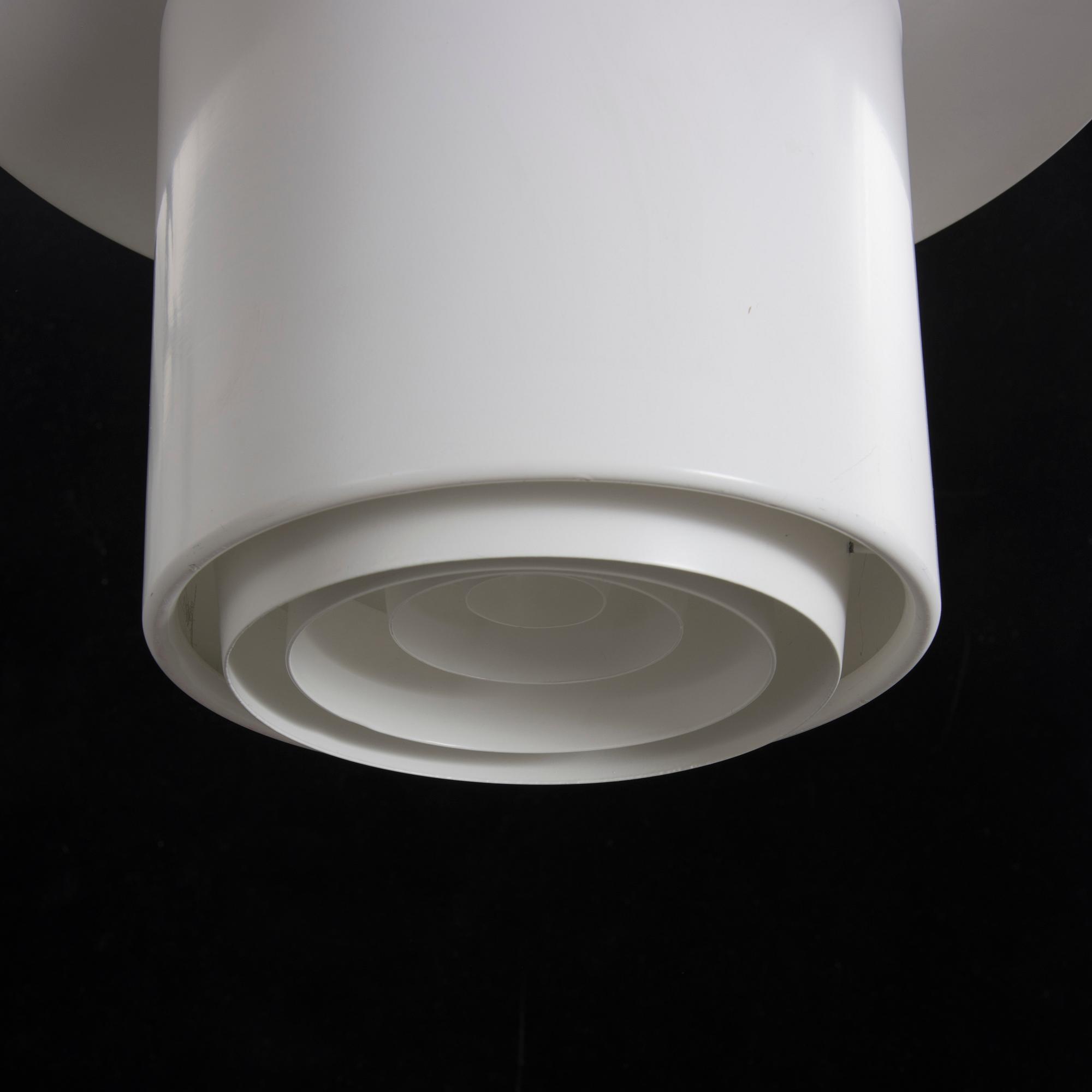 ALVAR AALTO, A CEILING LAMP NO. A624. Manufactured by Valaistustyö. Early 1970s.