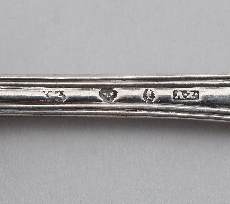 DESSERTSKEDAR, 10 st, svenska stämplar, 1830-/40-tal. Vikt ca 214 gram.