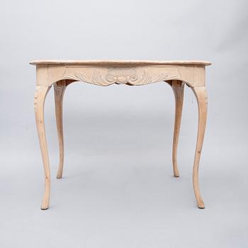 BORD, rokokostil, 1900-talets första hälft.