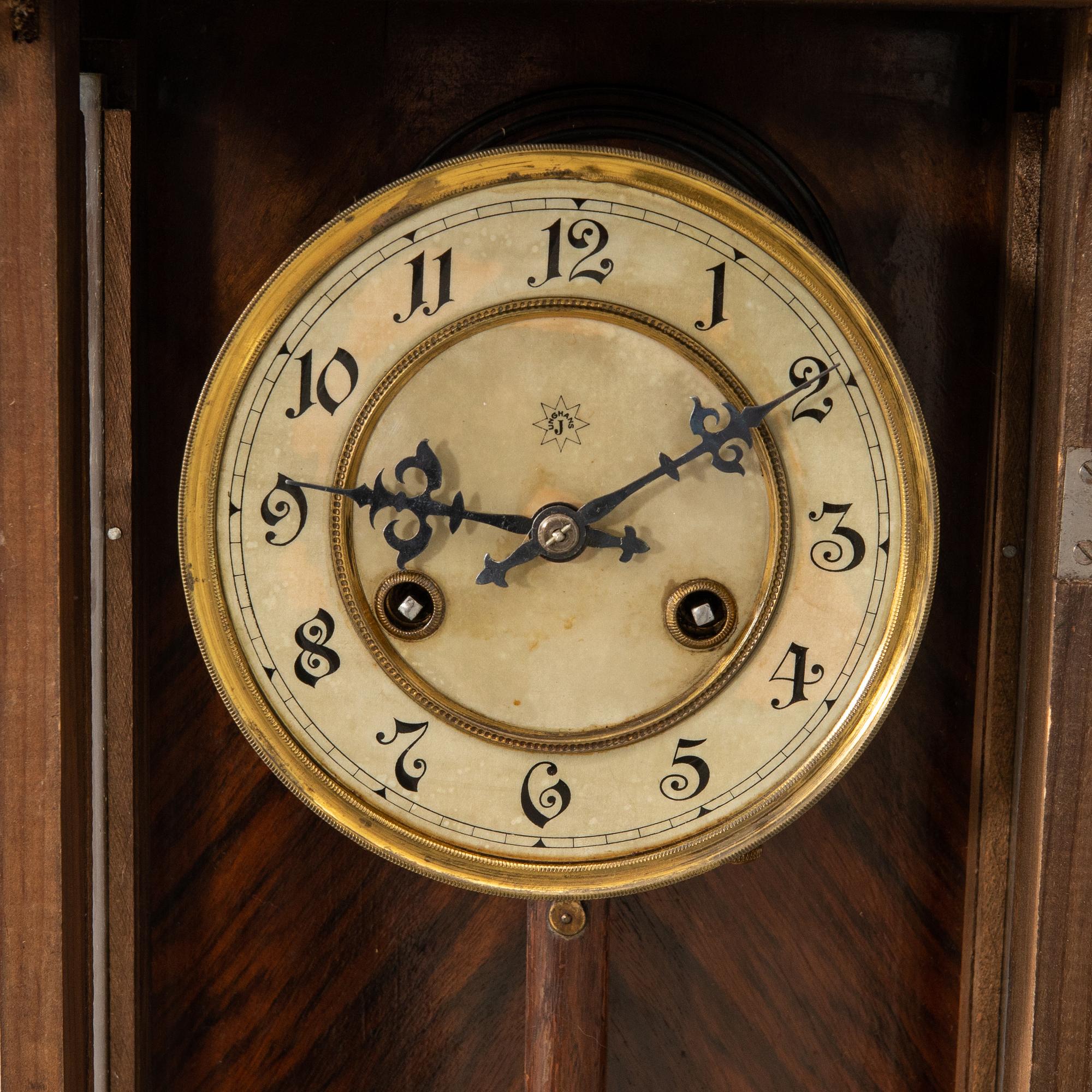Wall clock/Regulator around 1900.